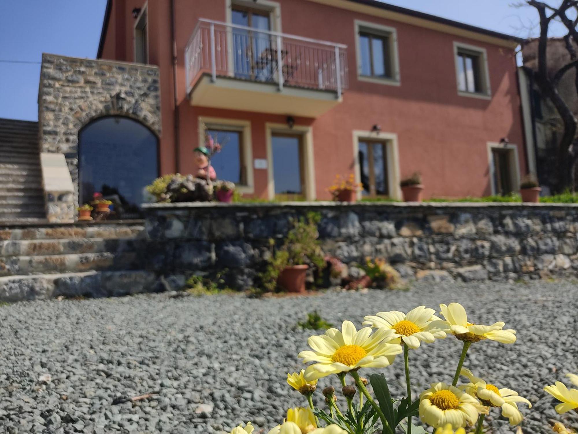 Agriturismo Torsivi Castiglione Chiavarese ภายนอก รูปภาพ